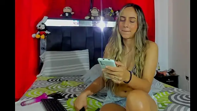 chloe vasquez710 online show from January 15, 4:32 pm