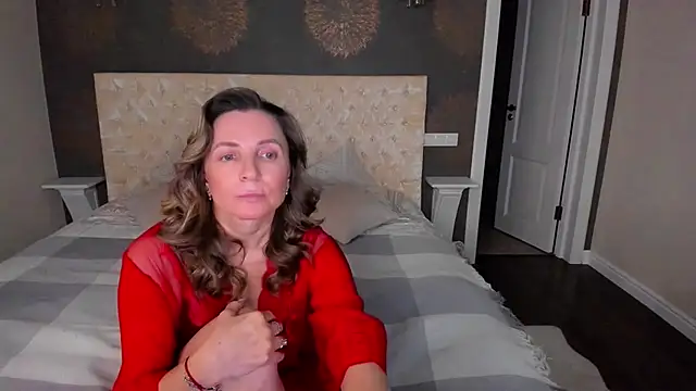 AllisonWilliams online show from December 15, 6:26 pm