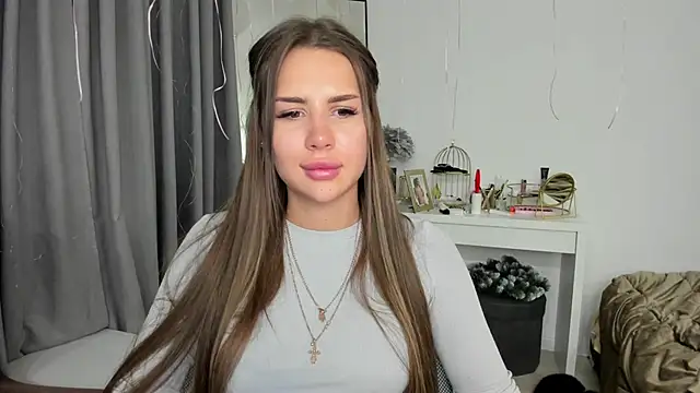 SuraMune online show from February 5, 8:46 pm