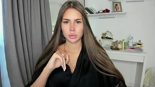 SuraMune online show from March 17, 12:25 pm