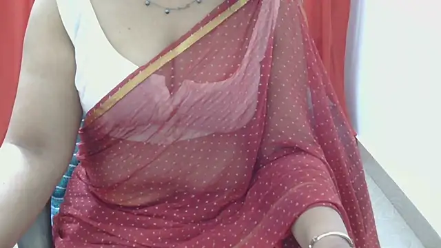 indian anu mallu online show from December 4, 3:43 pm