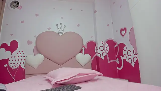 AngelStonne  online show from February 21, 1:22 pm