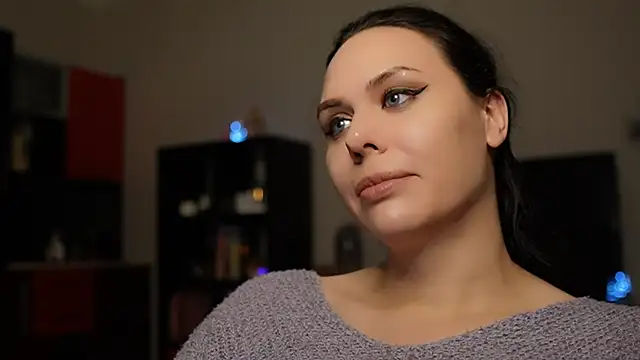 MollyCheiz online show from December 27, 1:53 am