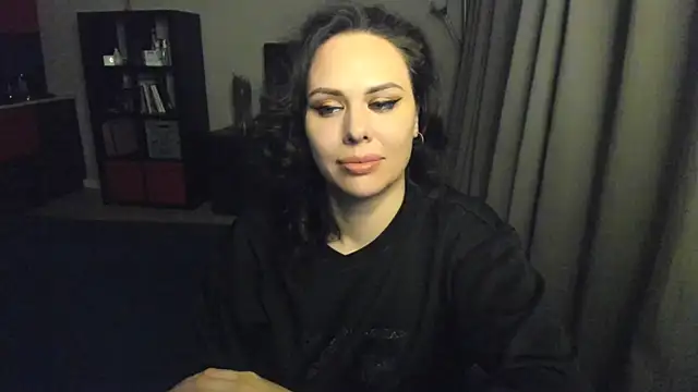 MollyCheiz online show from March 22, 7:09 pm