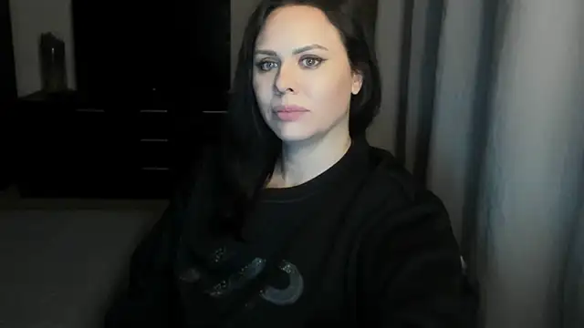 MollyCheiz online show from March 11, 7:20 pm