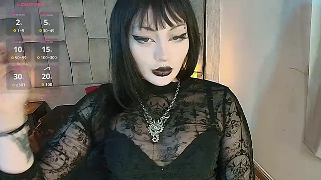 honney dark online show from March 19, 11:58 am