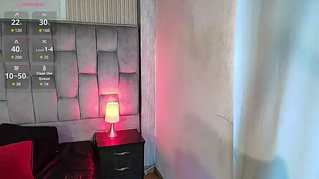 honney dark online show from April 21, 1:17 pm