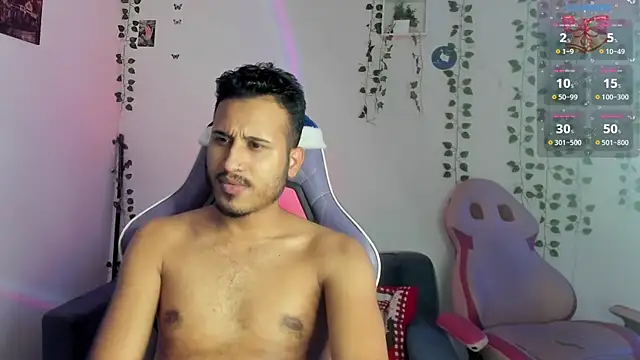 Raf brunette online show from December 6, 11:25 pm