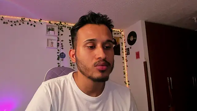 Raf brunette online show from January 8, 12:58 pm