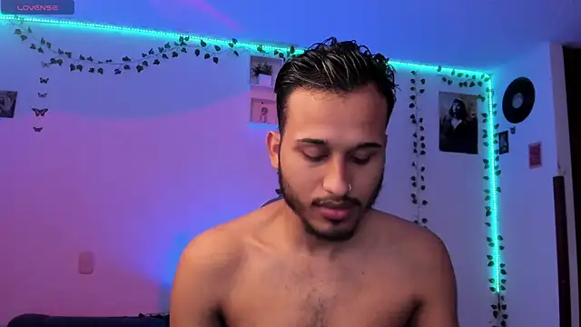 Raf brunette online show from March 4, 12:33 pm