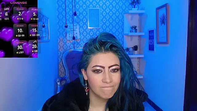 Snapshot of scarleth_blue chatting on February 5, 3:13 am scarleth blue online show from February 5, 3:13 am