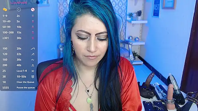 Snapshot of scarleth_blue chatting on February 6, 9:11 am scarleth blue online show from February 6, 9:11 am