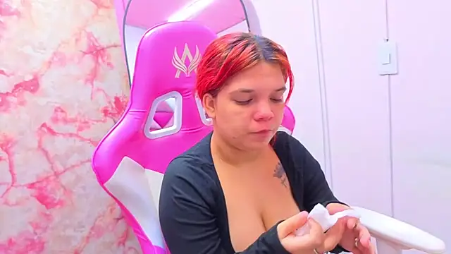 MelanyCarter18 online show from June 9, 2:17 pm