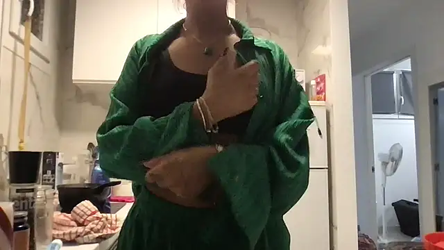 ScarlettMadii online show from December 3, 7:44 pm