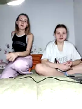 ella grays online show from February 17, 5:08 pm