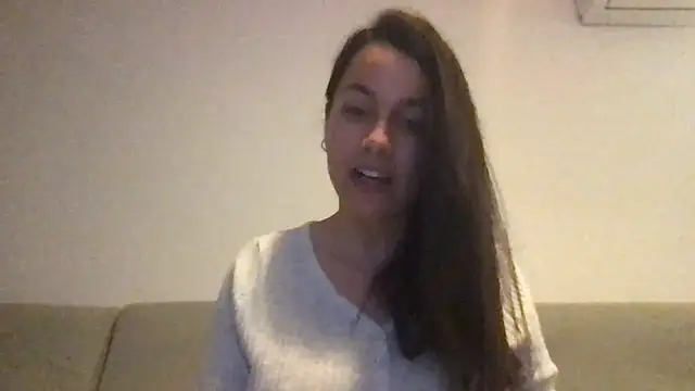 AmaraBella69 online show from December 2, 10:23 pm