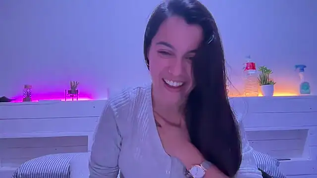 AmaraBella69 online show from January 10, 10:25 pm