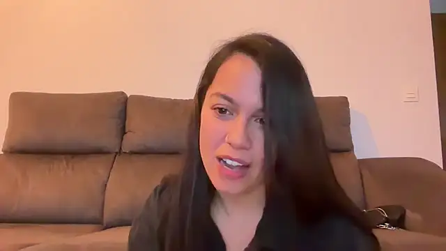 AmaraBella69 online show from January 25, 6:24 pm