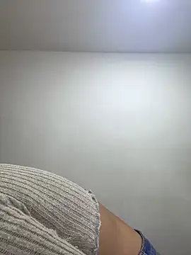 SaraOspinna online show from December 10, 11:32 am