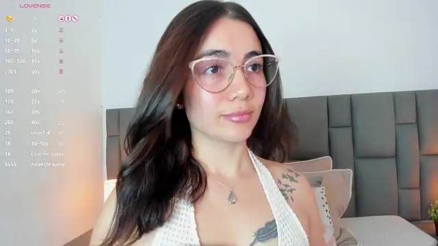 SaraOspinna online show from October 2, 2:46 pm