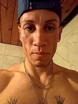 FlacoDani online show from October 31, 5:47 pm