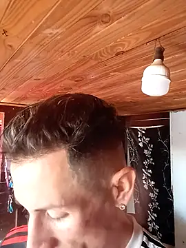 FlacoDani online show from March 11, 2:23 pm