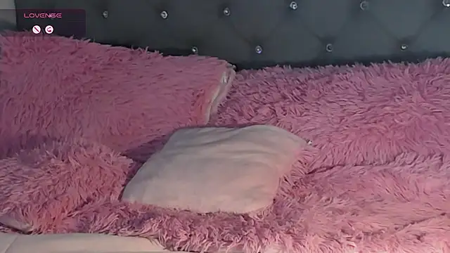 Miah hilton2 online show from February 4, 12:29 am