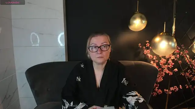 AlexandraKind online show from January 25, 1:41 pm