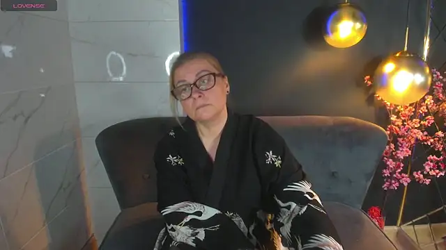 AlexandraKind online show from January 30, 5:06 pm