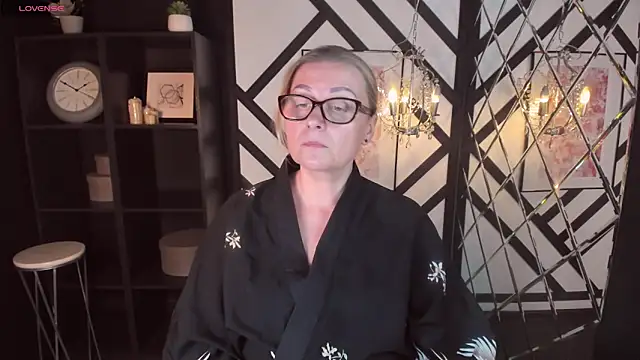 AlexandraKind online show from February 5, 4:36 pm