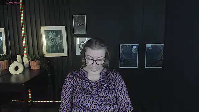 AlexandraKind online show from March 7, 10:24 am