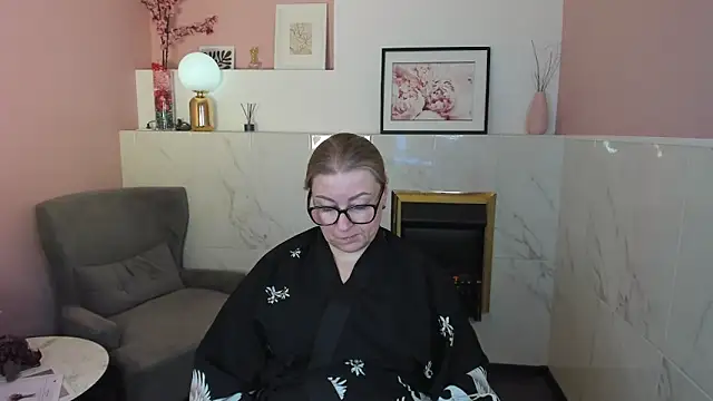 AlexandraKind online show from March 14, 3:15 am