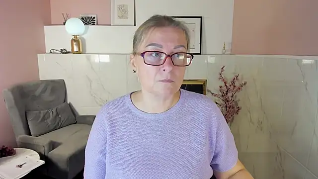 AlexandraKind online show from September 19, 1:34 pm