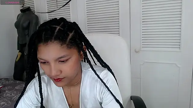 Snapshot of elly_willis chatting on December 29, 4:16 am elly willis online show from December 29, 4:16 am