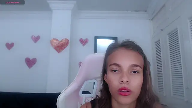 lulu 25  online show from December 28, 4:51 am