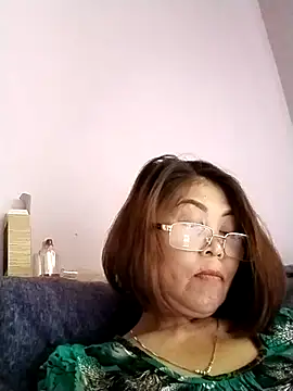 Snapshot of Baby-tits2024 chatting on December 10, 8:08 am Baby-tits2024 online show from December 10, 8:08 am