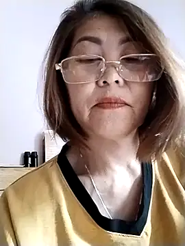 Snapshot of Baby-tits2024 chatting on December 11, 5:10 am Baby-tits2024 online show from December 11, 5:10 am