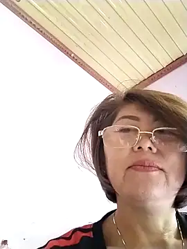 Snapshot of Baby-tits2024 chatting on January 17, 6:15 am Baby-tits2024 online show from January 17, 6:15 am