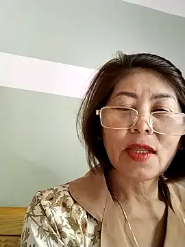 Snapshot of Baby-tits2024 chatting on February 8, 5:29 am Baby-tits2024 online show from February 8, 5:29 am