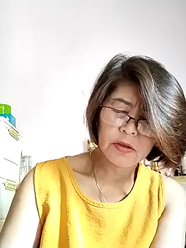 Snapshot of Baby-tits2024 chatting on September 21, 2:13 am Baby-tits2024 online show from September 21, 2:13 am