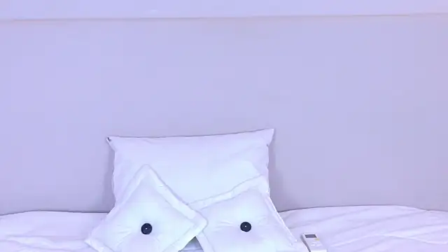 EymiCuper online show from March 21, 2:40 pm