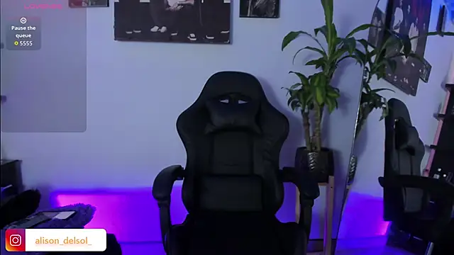 Snapshot of Alisson_Wynter chatting on September 21, 3:52 am Alisson Wynter online show from September 21, 3:52 am