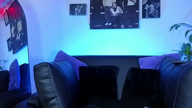 Alisson Wynter online show from April 24, 3:42 am