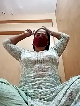 Magical Girl- online show from January 1, 3:45 am