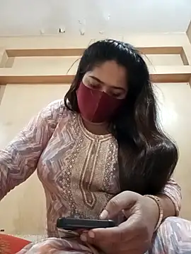 Magical Girl- online show from January 23, 6:28 am