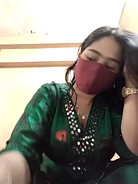 Magical Girl- online show from March 9, 3:32 am