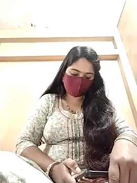 Magical Girl- online show from March 22, 8:51 am