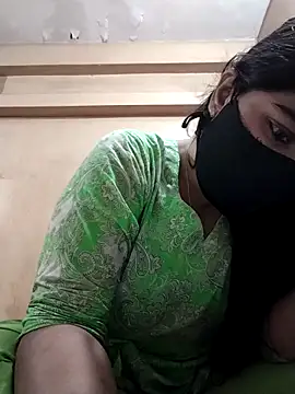 Snapshot of Magical_Girl- chatting on October 29, 3:20 am Magical Girl- online show from October 29, 3:20 am