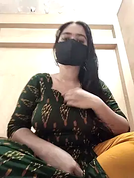 Snapshot of Magical_Girl- chatting on November 2, 4:48 am Magical Girl- online show from November 2, 4:48 am