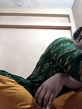 Snapshot of Magical_Girl- chatting on November 23, 3:28 am Magical Girl- online show from November 23, 3:28 am